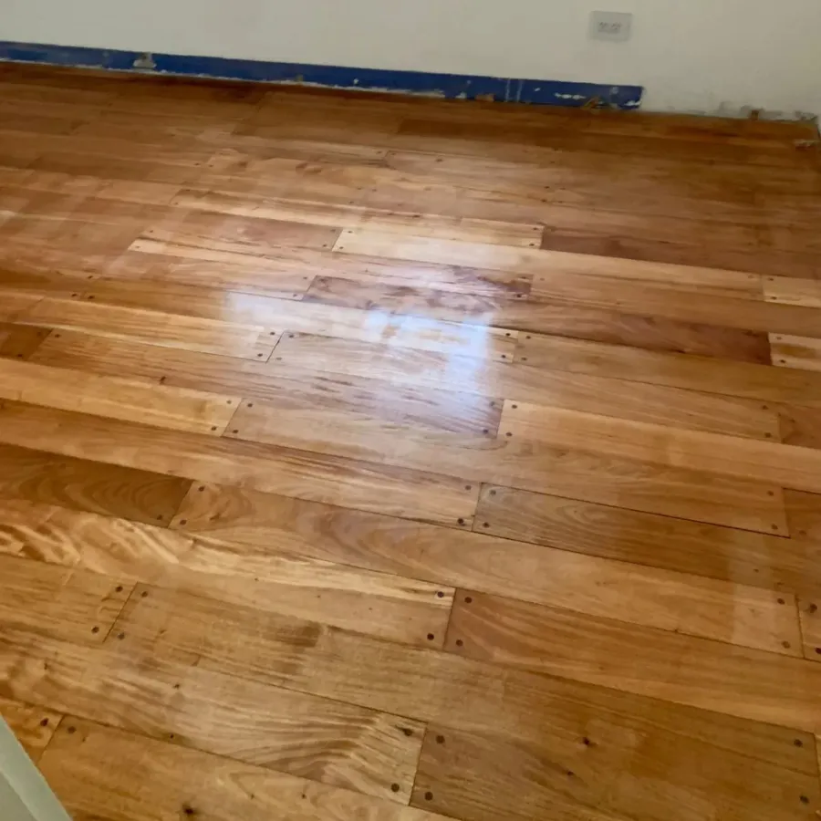 Pulidos de piso de madera e hidrolaqueado