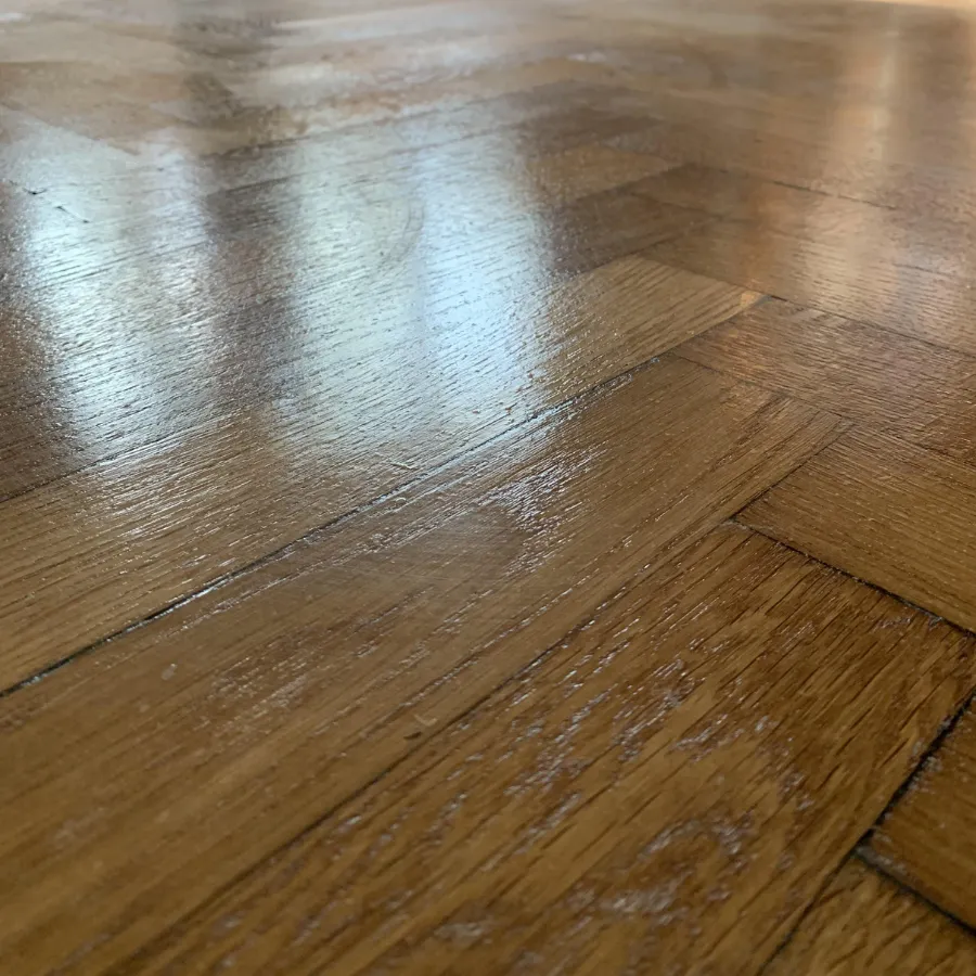 Pulidos de piso de madera e hidrolaqueado